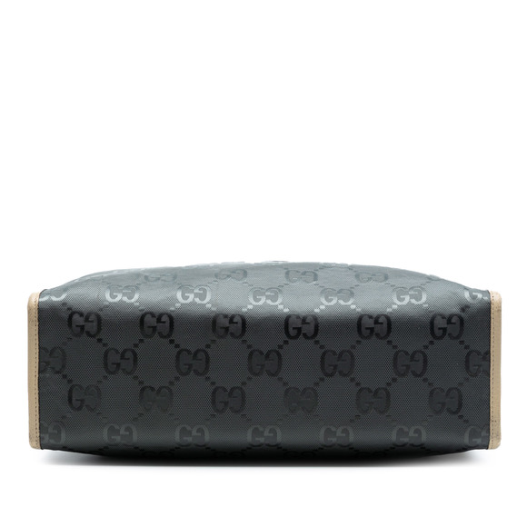 Pre-Loved Gucci Medium GG Nylon Off the Grid Convertible Tote - Picture 3 of 7